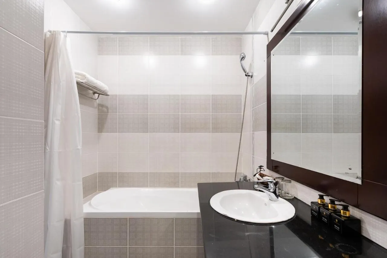 A&A Toronto Hotel ホーチミン市 2*,